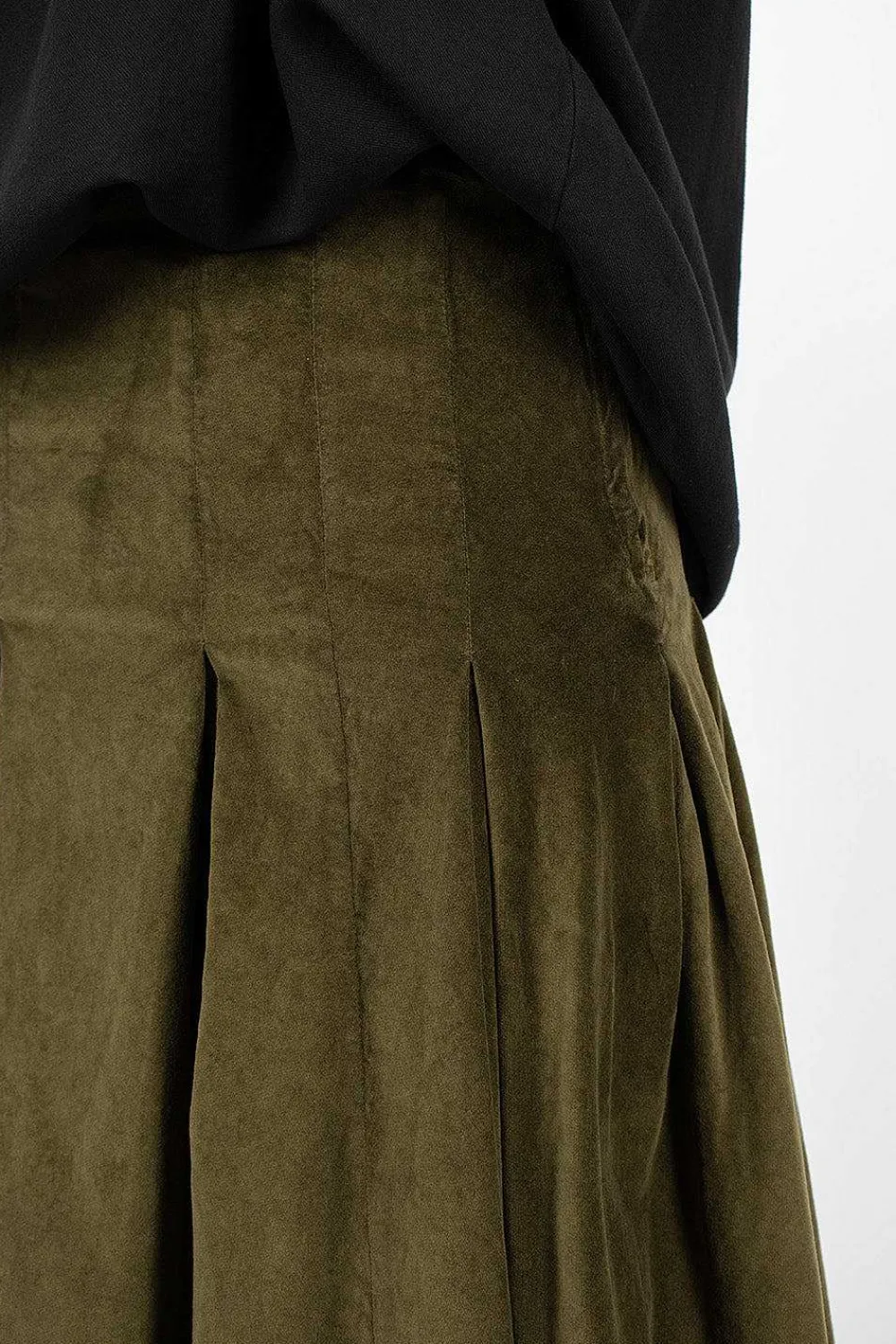 Album di Famiglia 3293 Velvet Skirt Olive| Skirts