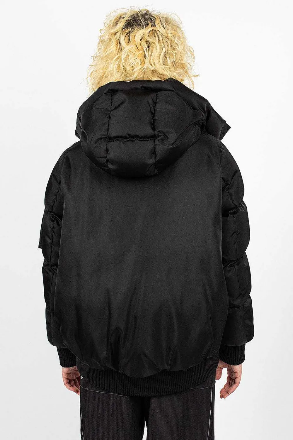 Moncler Autun Puffer Jacket Black| Outerwear