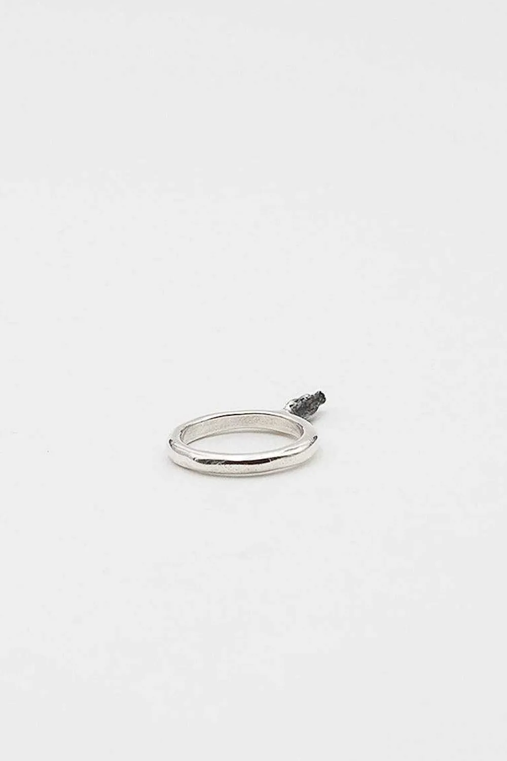 Rosa Maria Bar Silver And Ruby Bud Ring| Rings