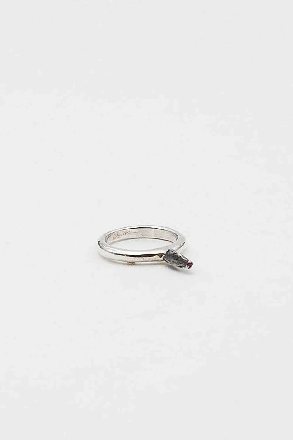 Rosa Maria Bar Silver And Ruby Bud Ring| Rings