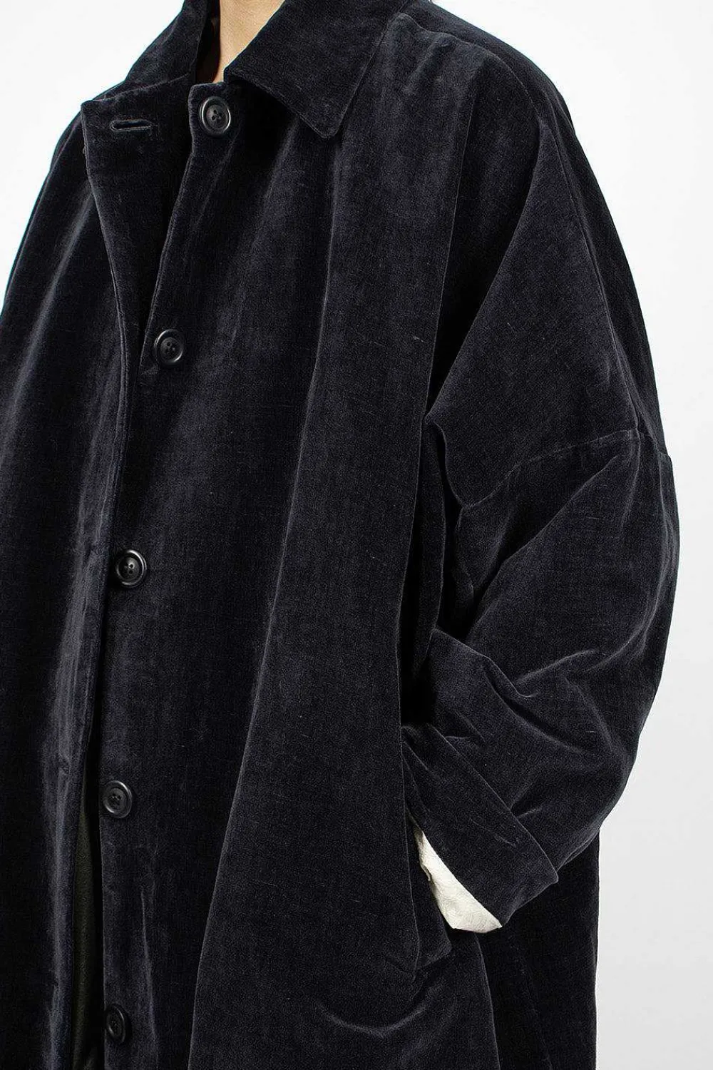 Casey Casey Big Blobby Velvet Coat Navy| Outerwear