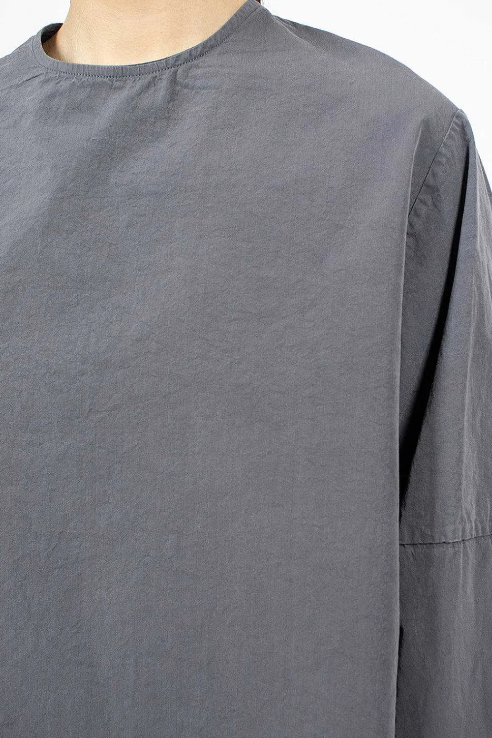 Casey Casey Biggy Simple Top Graphite| Tops