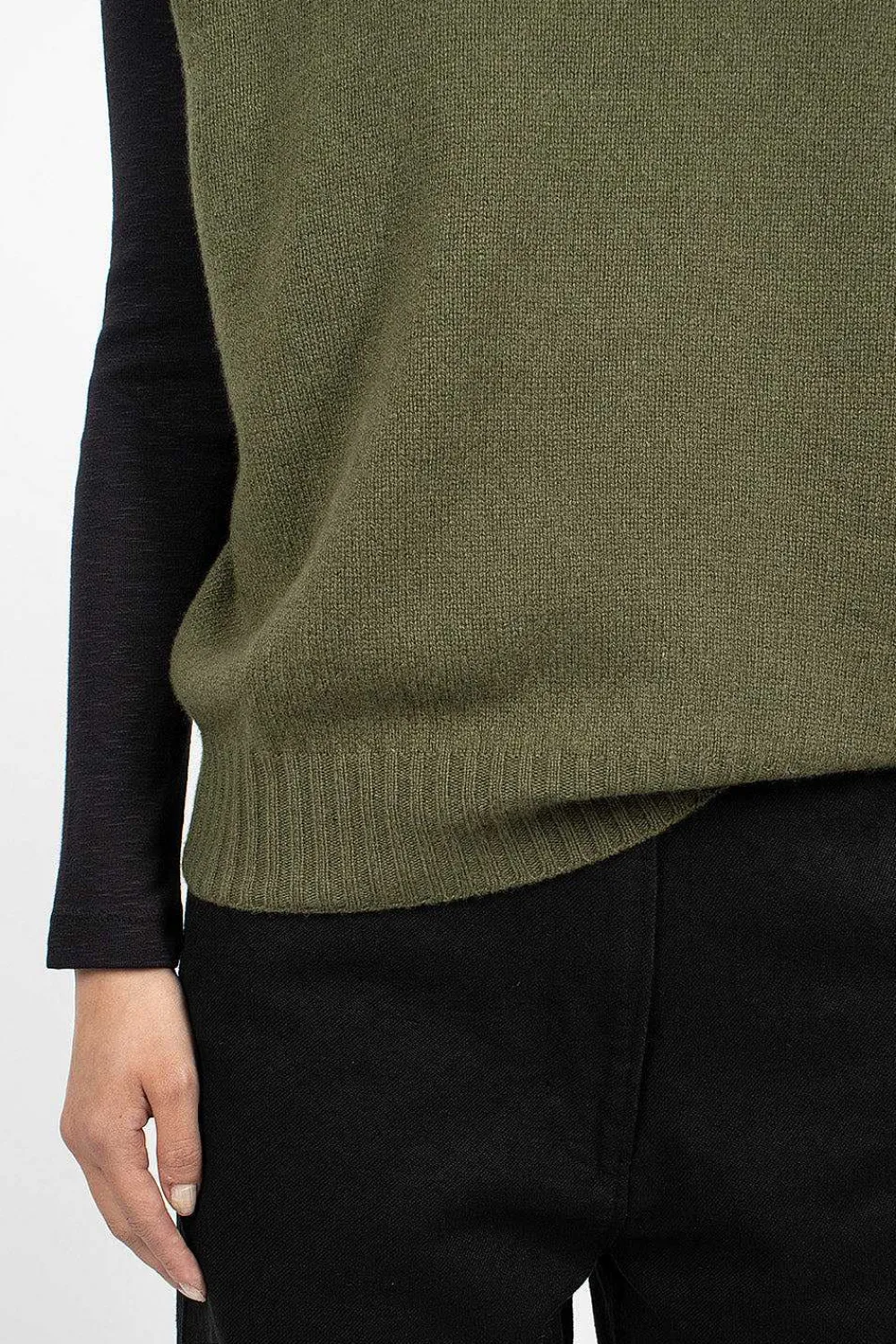 Margaret Howell Boxy Slipover Khaki| Knitwear