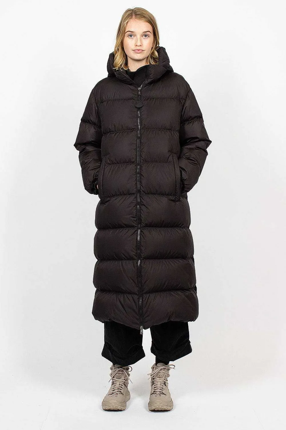 Moncler Catchet Down Coat Black| Outerwear