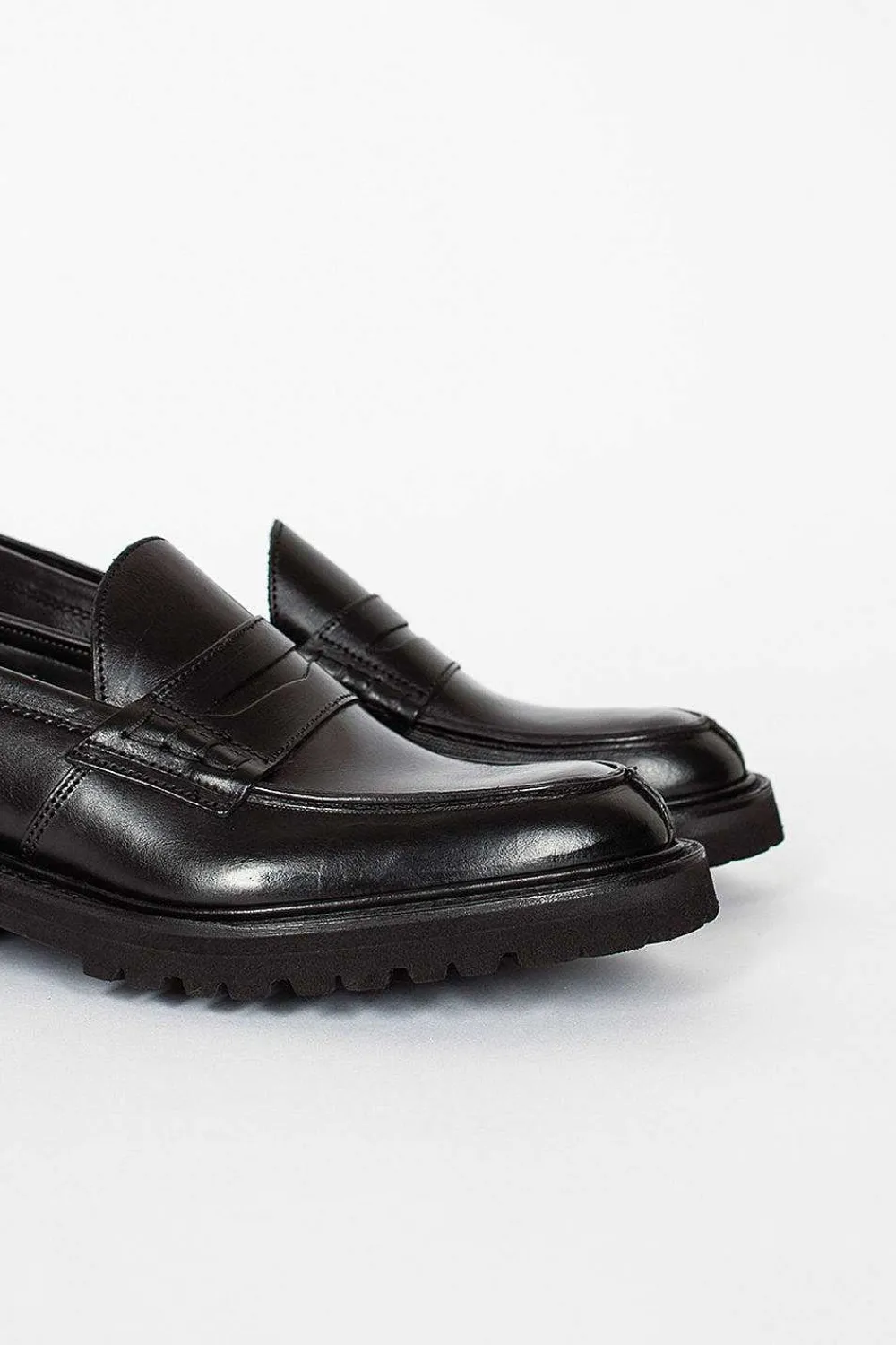Tricker’s Eva Penny Loafer Black| Shoes