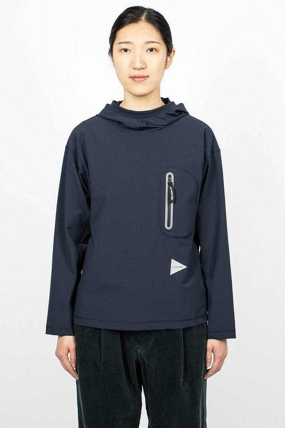 and wander Hybrid Pocket Hoodie Navy| Tops