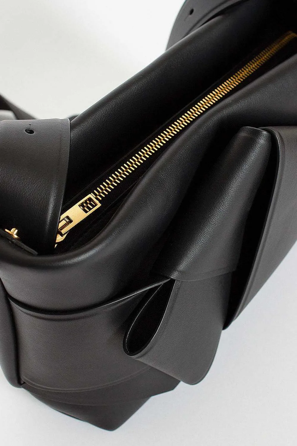 Acne Studios Knot Front Shoulder Bag| Bags