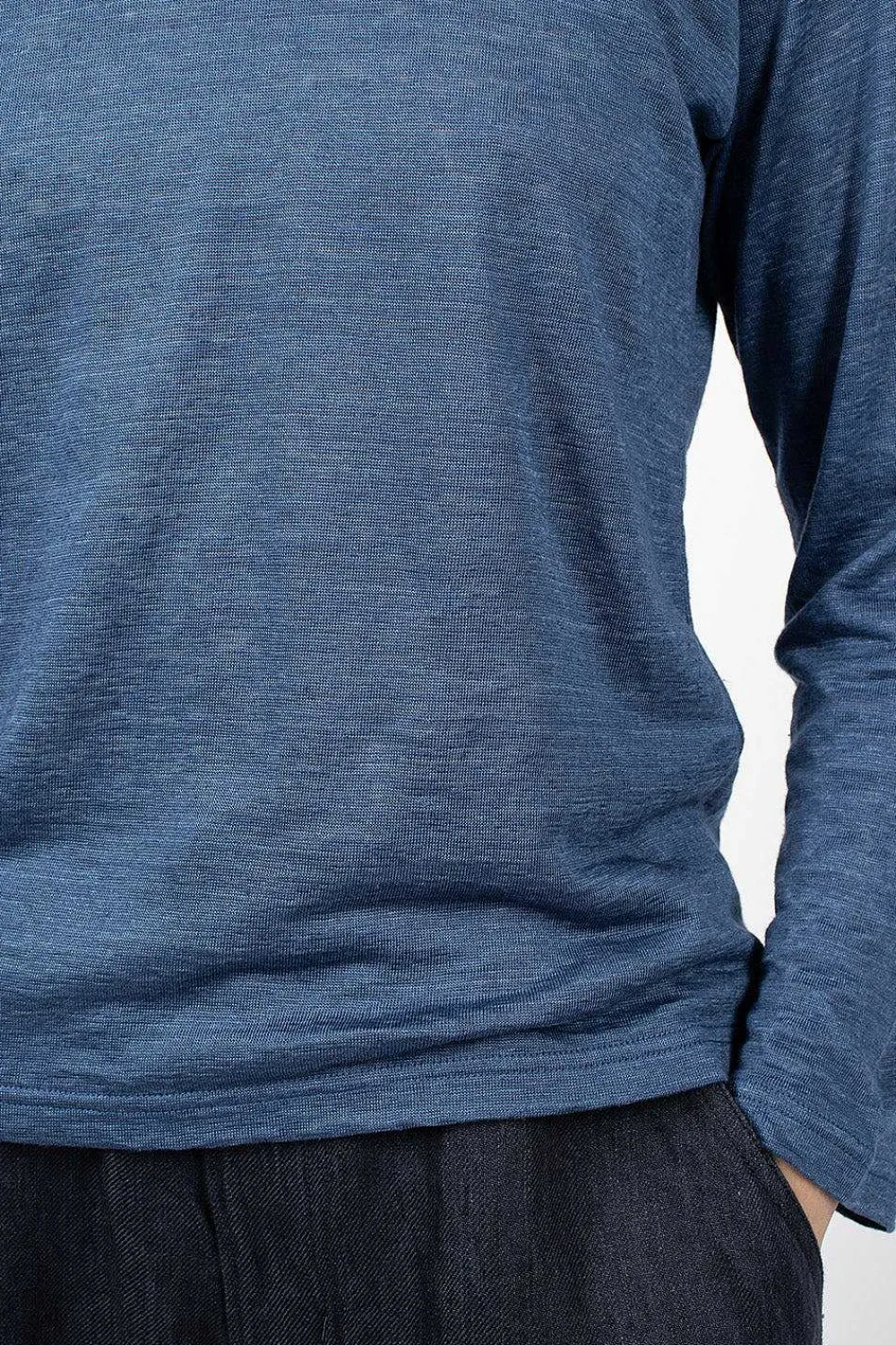 Vlas Blomme Linen T-Shirt Blue| Tops