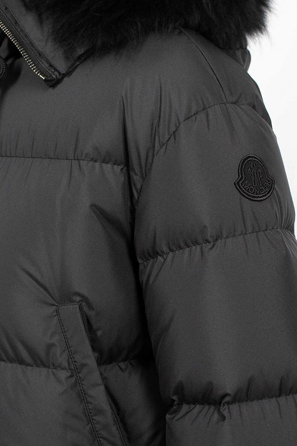Moncler Locustelle Short Down Jacket Black| Outerwear