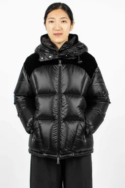 Moncler Meandre Down Jacket Black| Outerwear