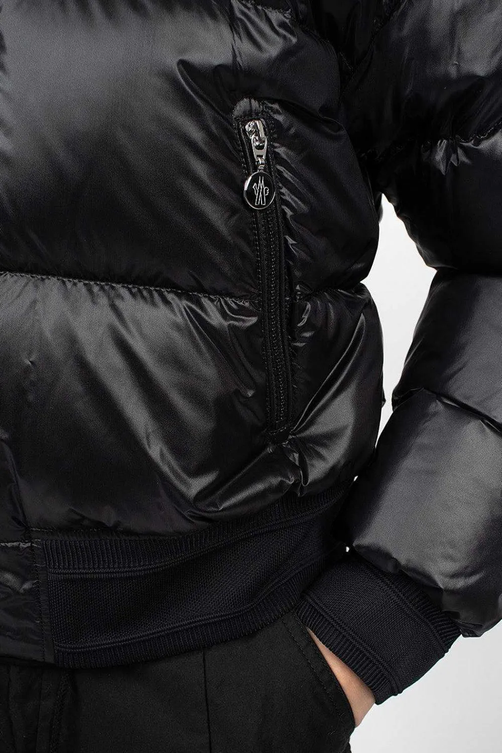 Moncler Merlat Down Bomber Black| Outerwear
