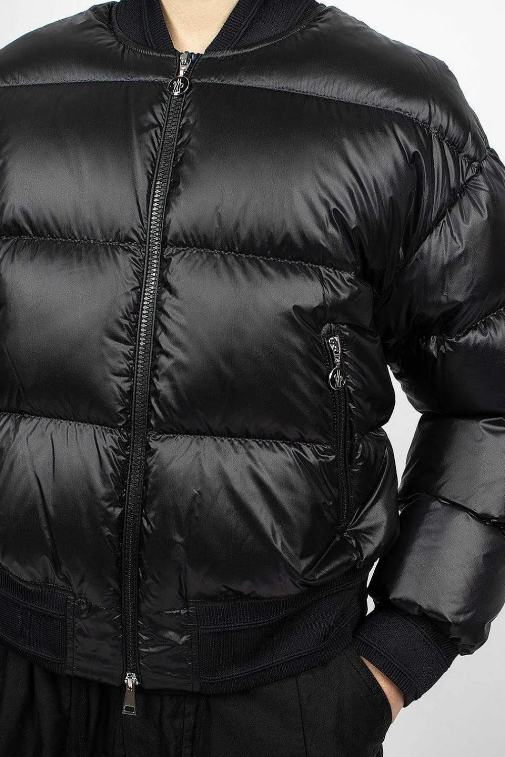 Moncler Merlat Down Bomber Black| Outerwear
