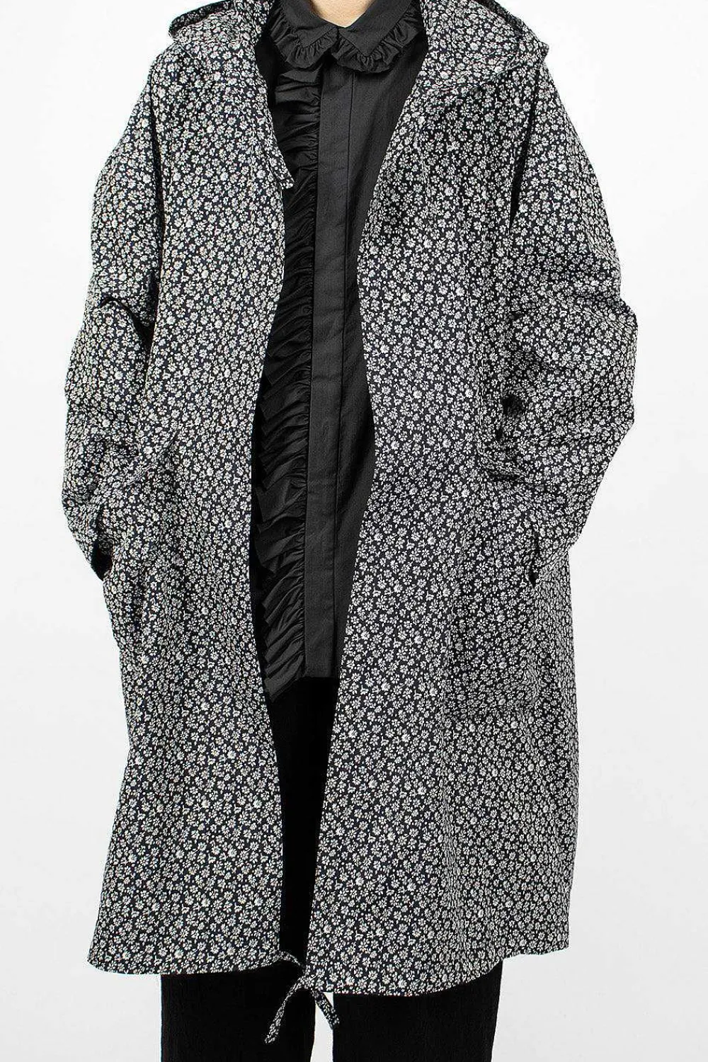 Toujours Mods Coat Navy Flower| Outerwear