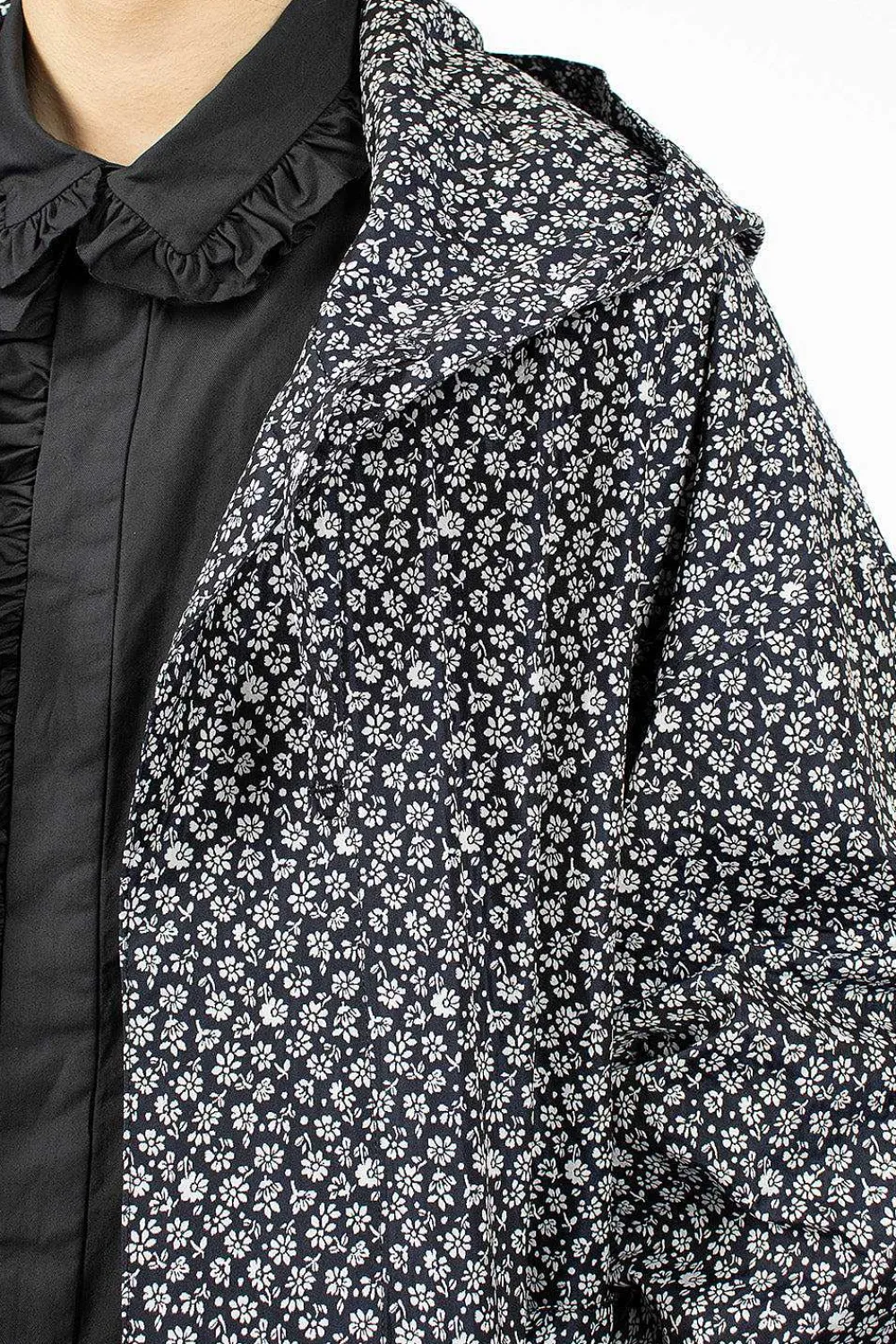 Toujours Mods Coat Navy Flower| Outerwear