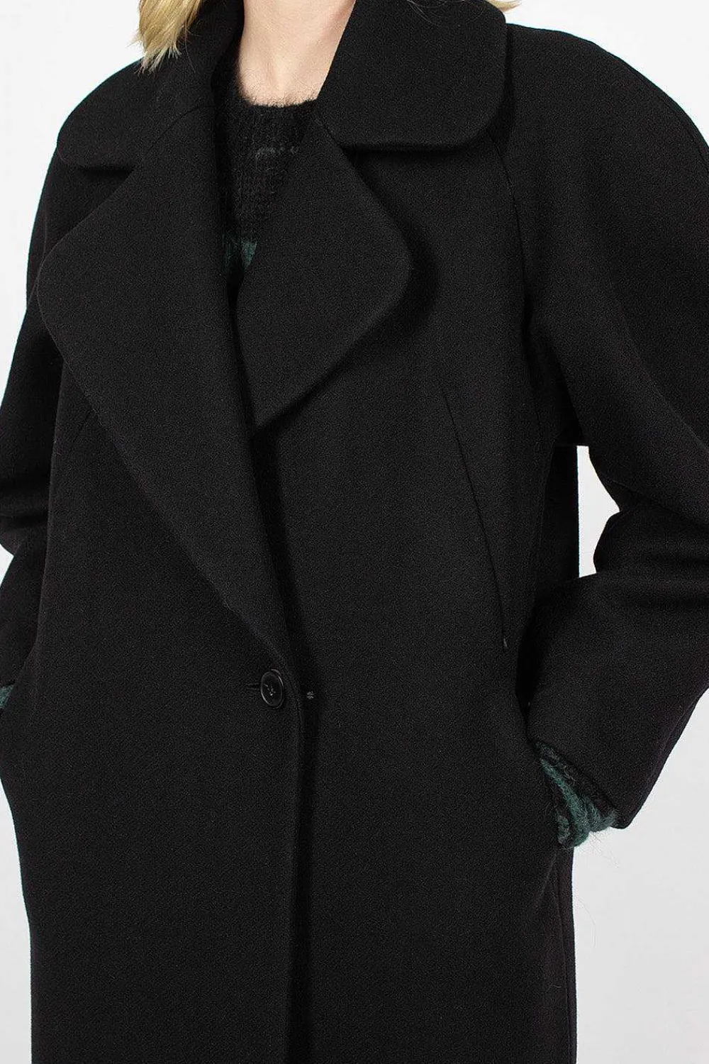 Dries Van Noten Oversized Collar Coat Black| Outerwear