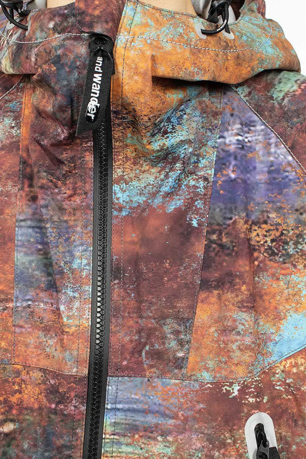 and wander Printed Shell Jacket| Outerwear