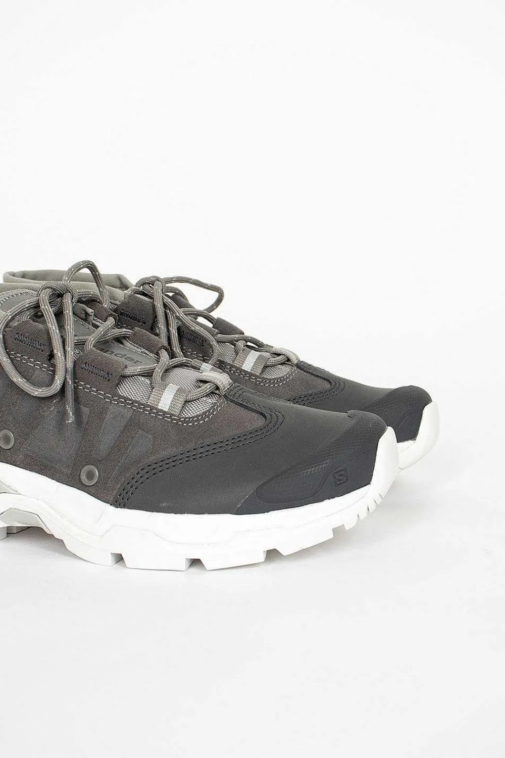 and wander Salomon Jungle Ultra Low Grey| Sneakers