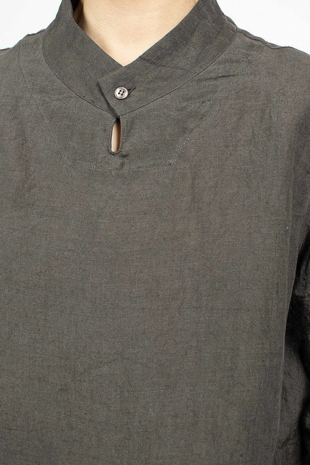 Vlas Blomme Stand Collar Blouse Charcoal| Tops