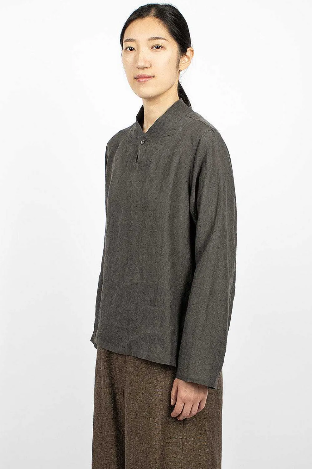 Vlas Blomme Stand Collar Blouse Charcoal| Tops