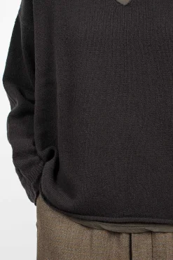 Vlas Blomme V Neck Pullover Brown/Black| Knitwear