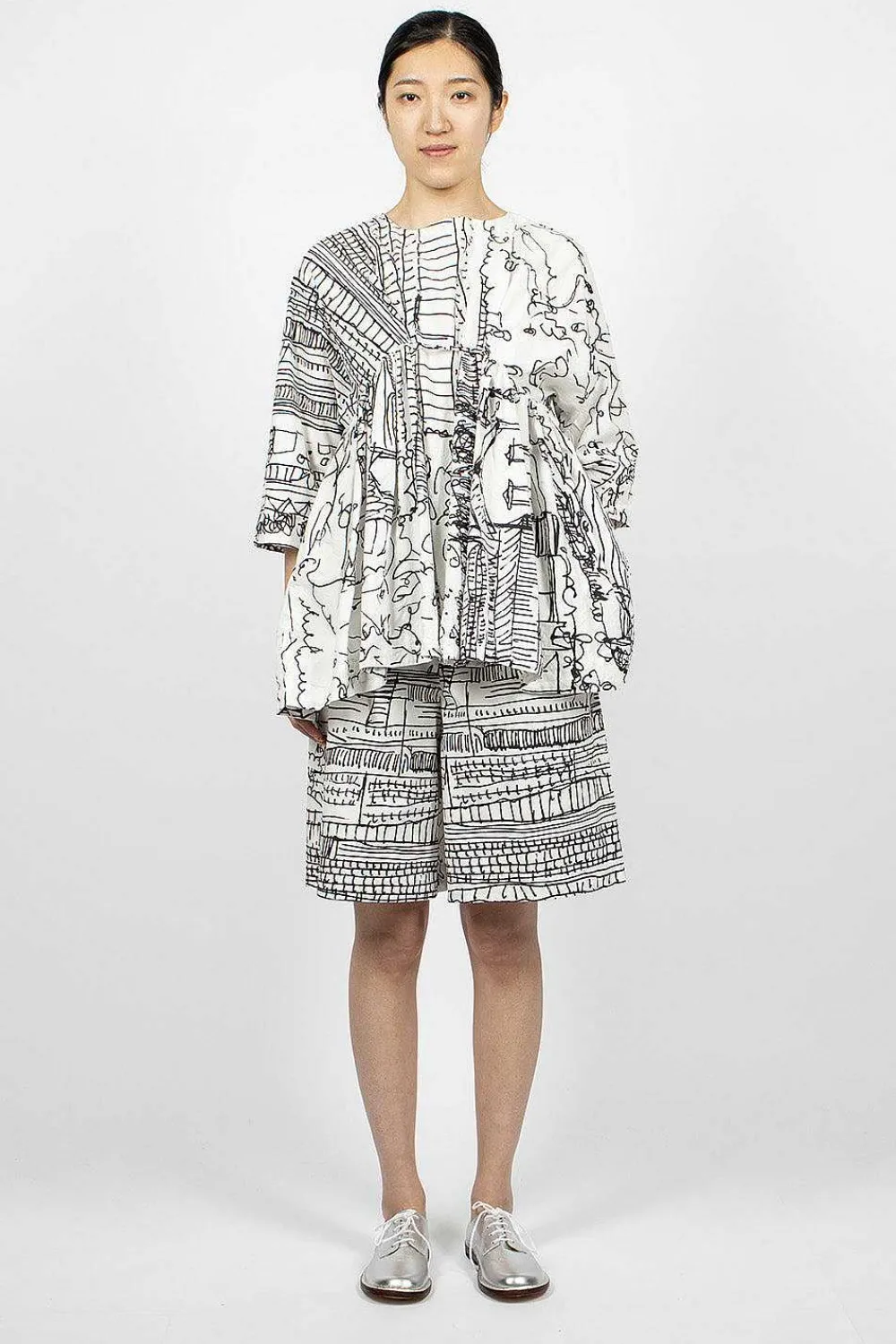 Daniela Gregis Village Print Bermuda Black/White| Trousers