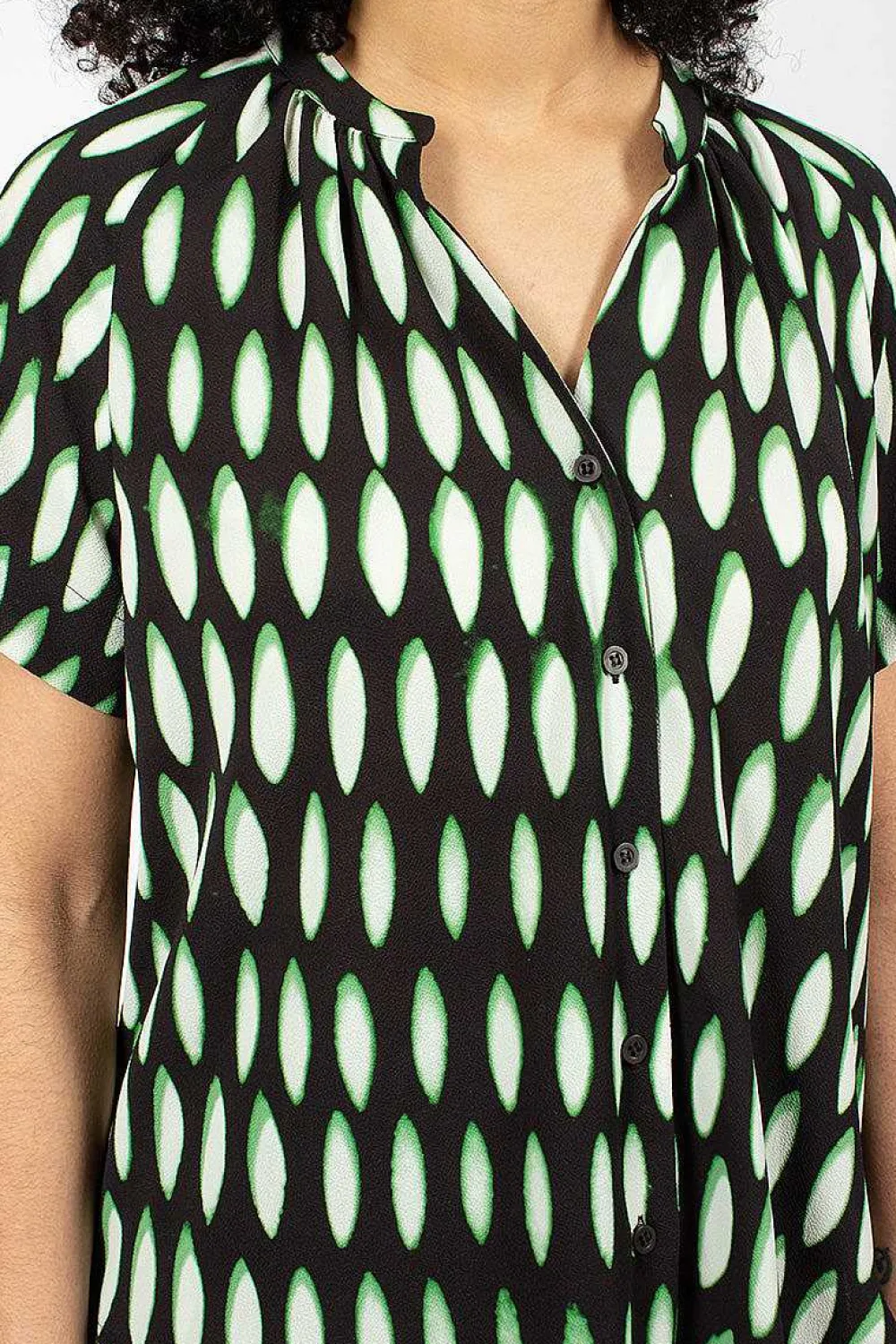 Dries Van Noten V-Neck Shirt Black/Green| Tops