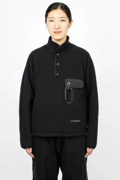 and wander Wool Fleece Pullover Black| Tops