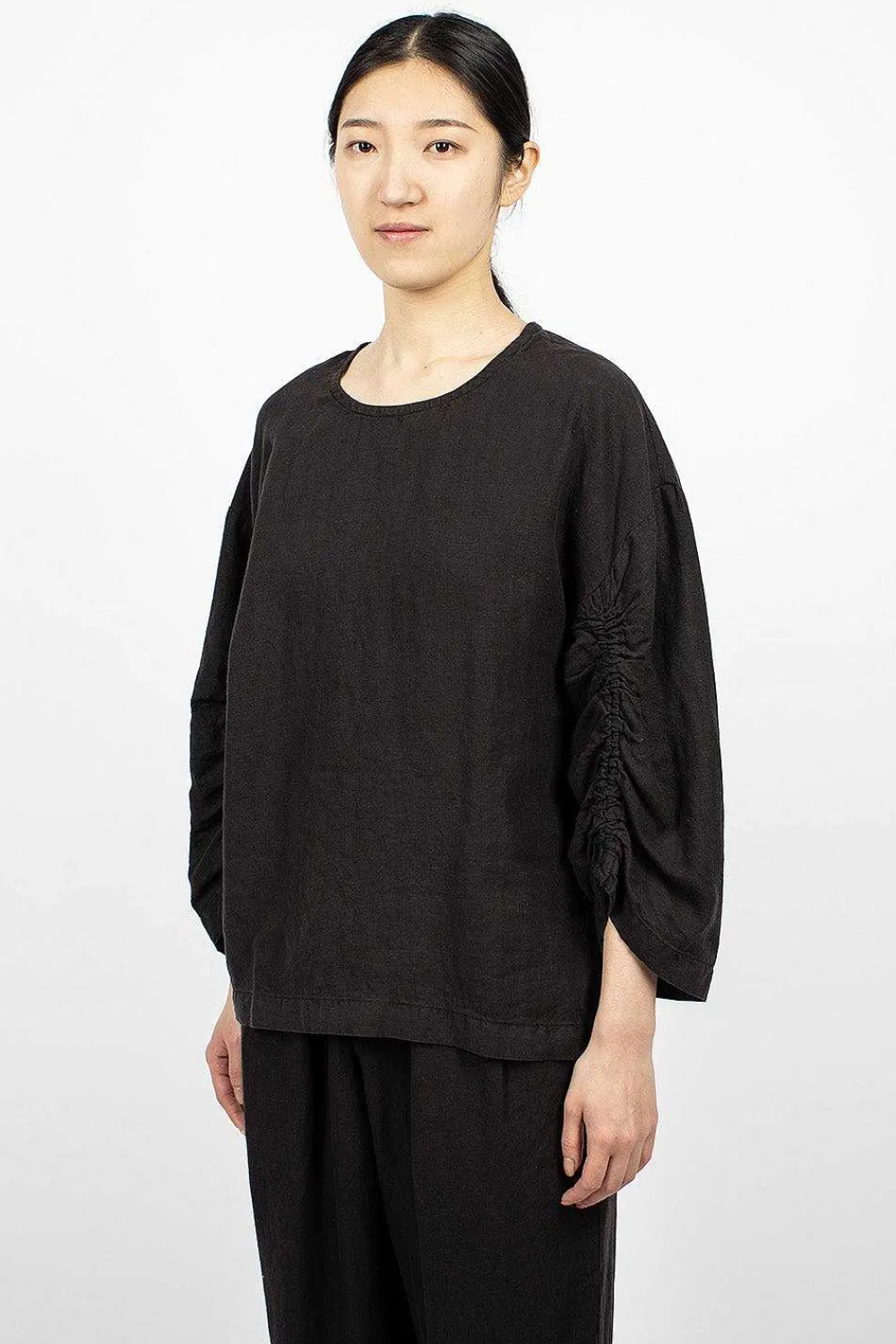 Black Crane Xiao Top Black| Tops
