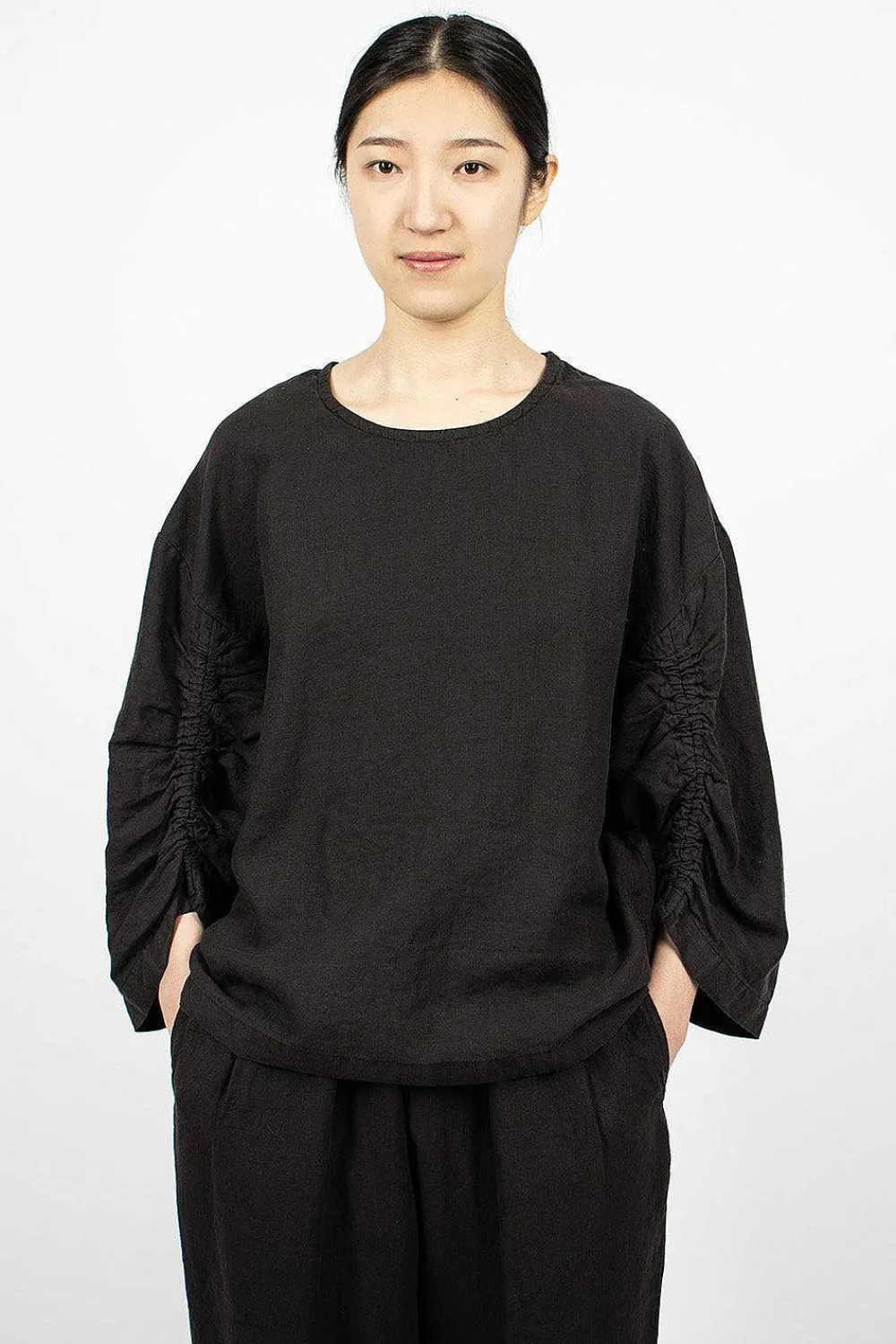 Black Crane Xiao Top Black| Tops